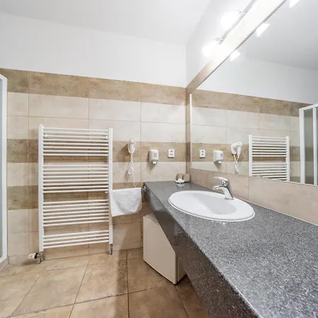 Szálloda Sanatorium Mariot 3*